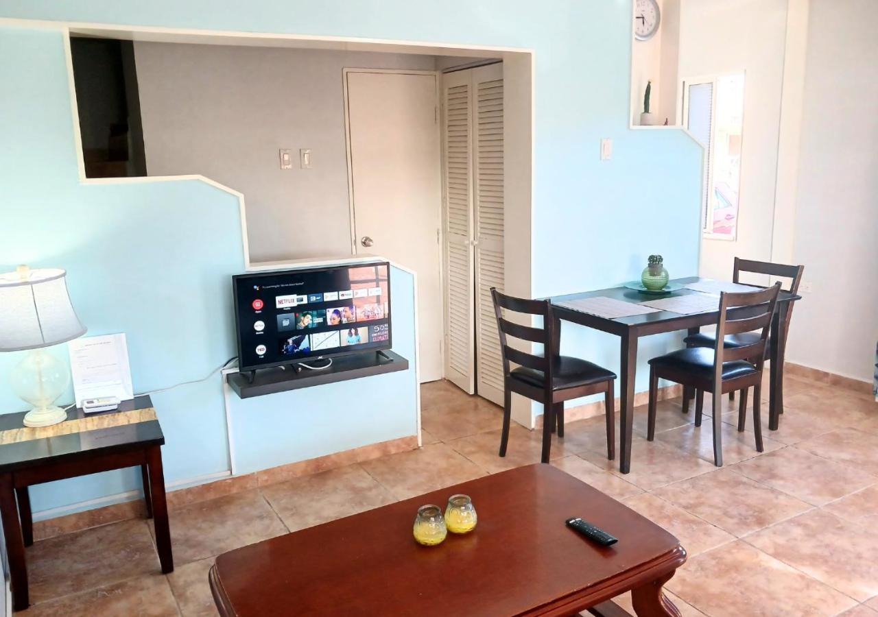 Rooi Santo Residence Palm Beach Extérieur photo
