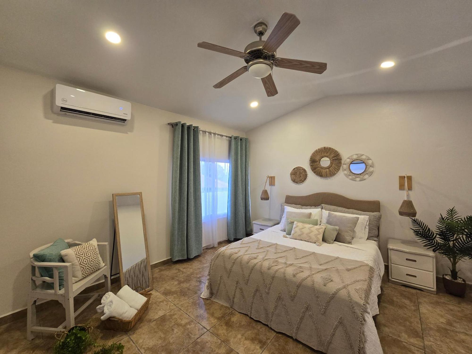 Rooi Santo Residence Palm Beach Extérieur photo
