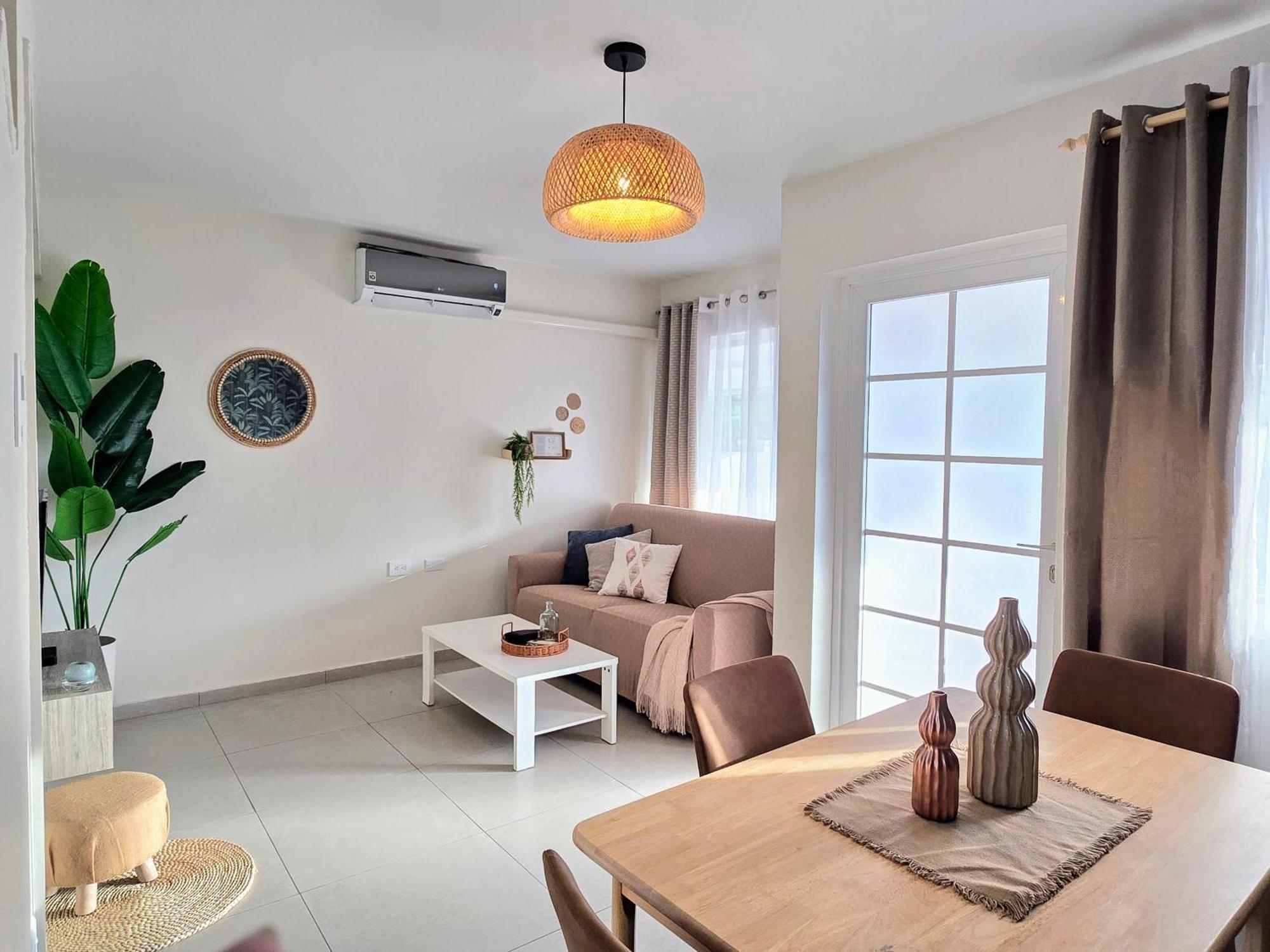 Rooi Santo Residence Palm Beach Extérieur photo